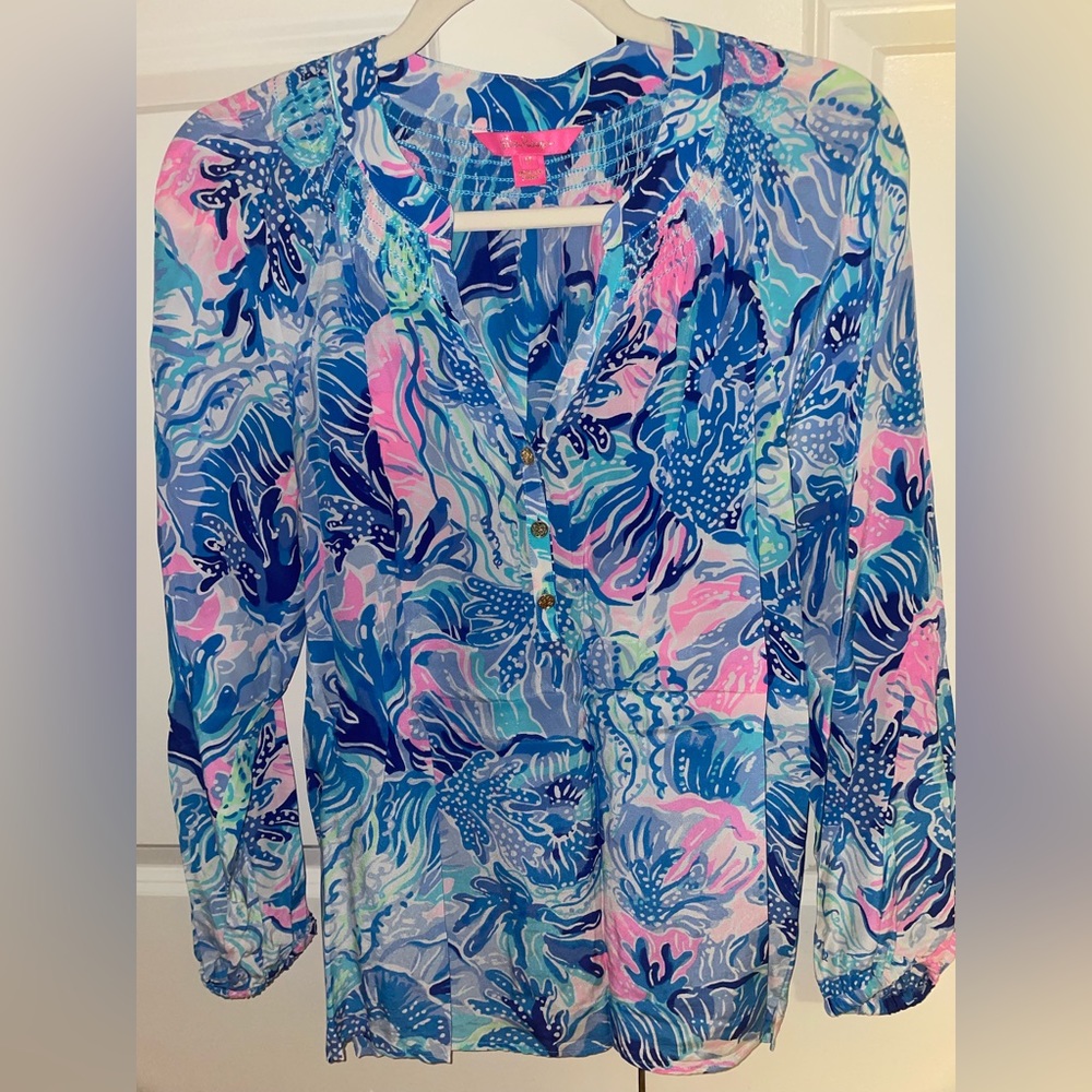 Lilly Pulitzer Elsa Top (Saltwater Blue), Medium. Gently worn, like new.